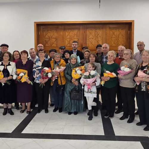 Primarul George Scupra a onorat seniorii din Ovidiu cu un eveniment emoționant