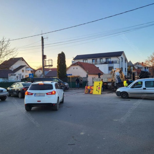 Poliția Locală le cere șoferilor să evite oprirea pe strada Caraiman