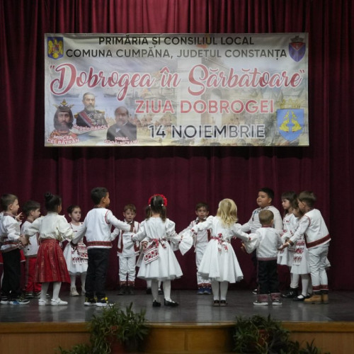 Atmosferă de sărbătoare multiculturală la evenimentul „Dobrogea, Mozaic Etnic și Cultural”