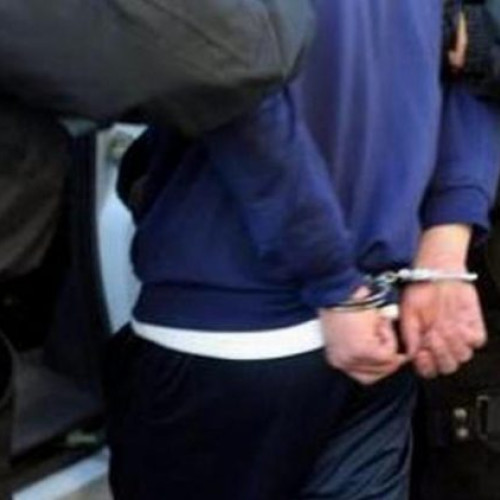 Tânăr de 28 de ani reținut pentru viol asupra unei minore de 13 ani la Cavnic
