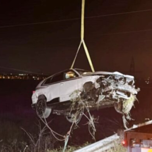 Un gălățean își distruge BMW-ul de 100.000 de euro pe ruta Brăila–Galați