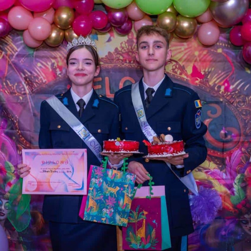 Flavia Pintea și Cristian Muntean, câștigătorii Balului Bobocilor la Colegiul Militar Alba Iulia
