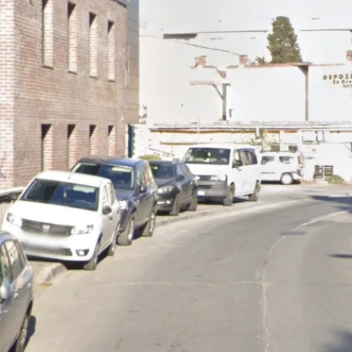 Probleme cu mașinile parcate pe trotuar în Cluj-Napoca afectează pietonii