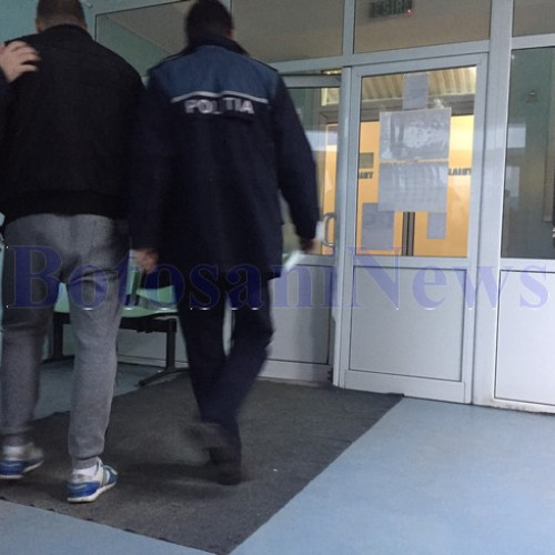 Bărbat din Botoșani, oprit de polițiști și dus la spital după testul alcoolscopic
