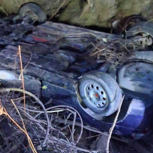 Accident mortal la Ocoliș: tânăr de 20 de ani a căzut cu mașina în albia unei văi