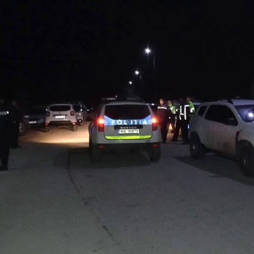 Tânăr din Gorj fură maşină, conduce băut şi fără permis, apoi o returnează avariată