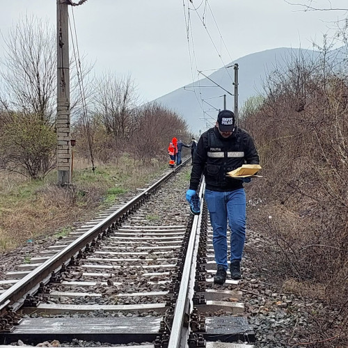 Bărbat în vârstă de 80 de ani, lovit mortal de tren la Bâlteni