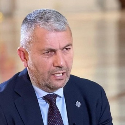 Senatorul Călin Petru Marian folosește un SUV de lux achiziționat în acte de o spălătorie auto