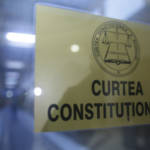 CCR va analiza contestația ASFANU privind discriminarea familiilor cu gemeni în privința indemnizației