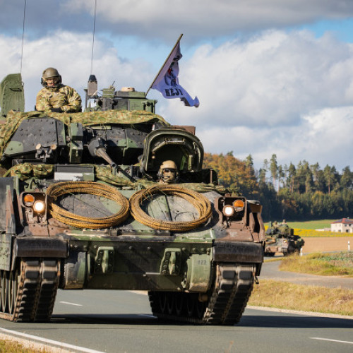 UE propune un sistem de urgenţă pentru transporturile militare transfrontaliere