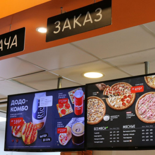 Rușii renunță la restaurante și preferă opțiuni mai ieftine de alimentație