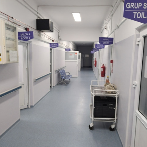 Spitalul Municipal Dorohoi oferă două posturi vacante: medic ATI și asistent medical