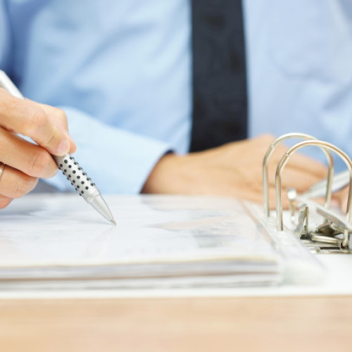 Semnătura electronică va înlocui semnătura olografă în dosarele civile