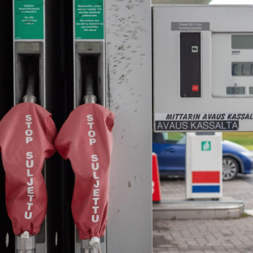 Finlanda își închide benzinăriile Lukoil din cauza sancțiunilor americane