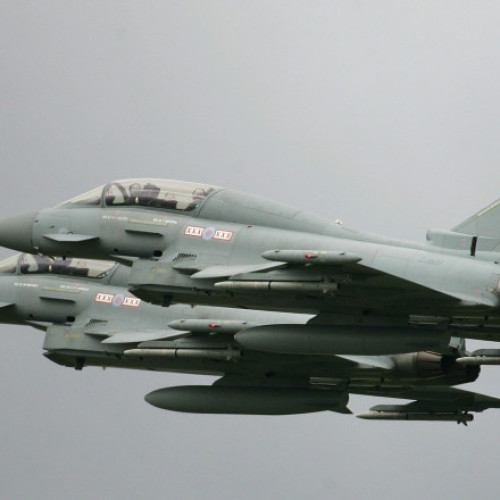 Ministrul britanic al apărării anunță opțiuni militare împotriva navei spion ruse Yantar