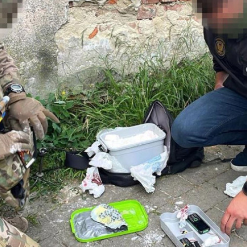 Peste 800 de ucraineni, inclusiv minori, recrutați de Rusia pentru atacuri teroriste