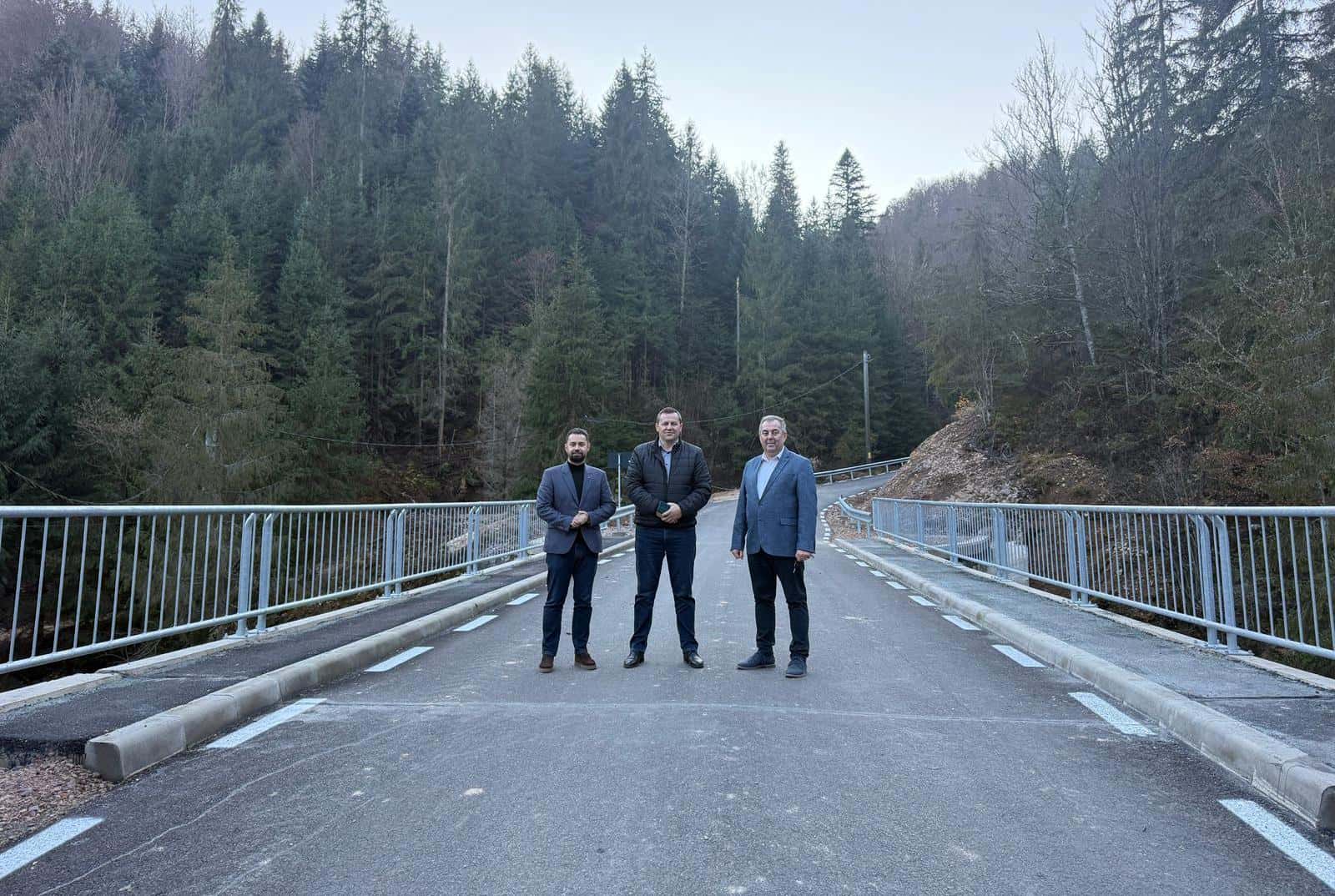 Primarii social-democrați din trei comune din Alba modernizează infrastructura și serviciile