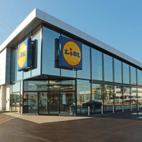 Lidl România readuce campania „Reciclează și câștigă cu Lidl Plus” în noiembrie