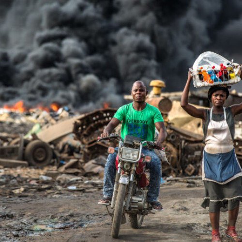 Tinerii români învață despre gestionarea deșeurilor electronice prin film