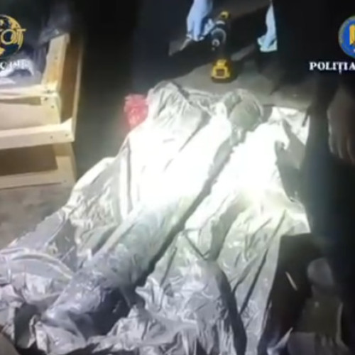 Controlul vamal român depistează transport ilegal de arme la granița cu Republica Moldova