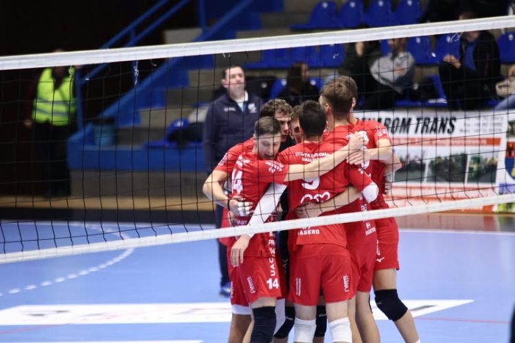 Știința Explorări Baia Mare întâlnește Unirea Dej într-un duel crucial pe teren propriu