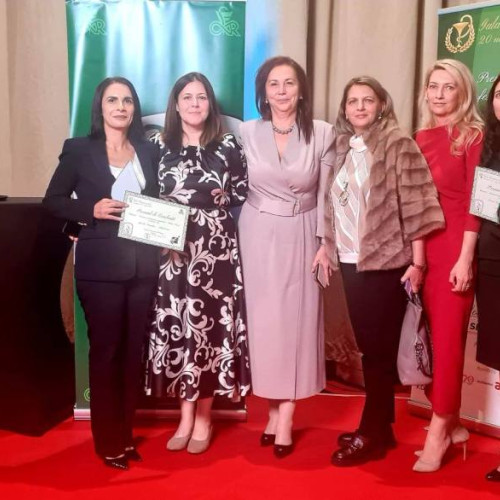Carmen Holban premiată la Gala Farmaciștilor 2025 pentru contribuția în sănătate