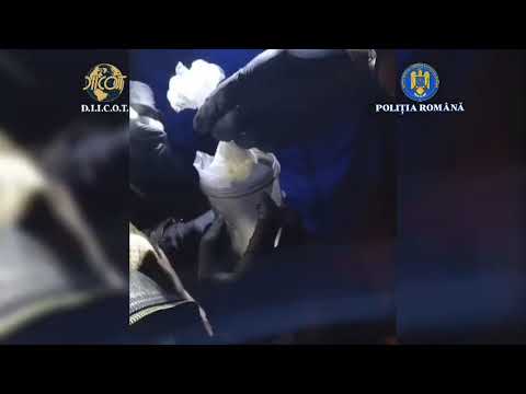 Doi bărbați prinși în Brașov cu aproape 100 de grame de cocaină pentru trafic