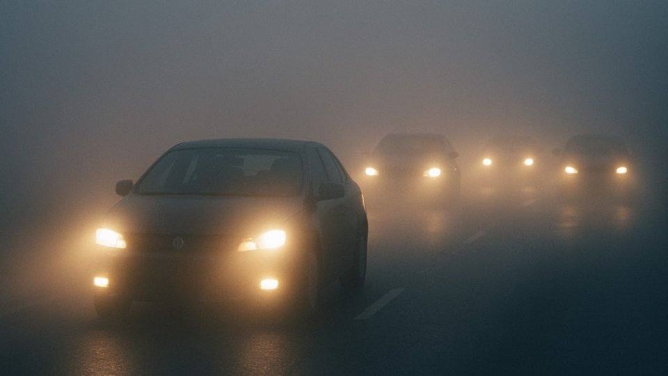 Vizibilitate redusă pe drumurile din sudul țării, inclusiv în Dâmbovița