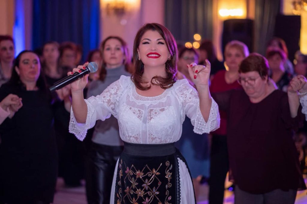 Artista din Gorj a trecut printr-un divorț dur după trădarea soțului