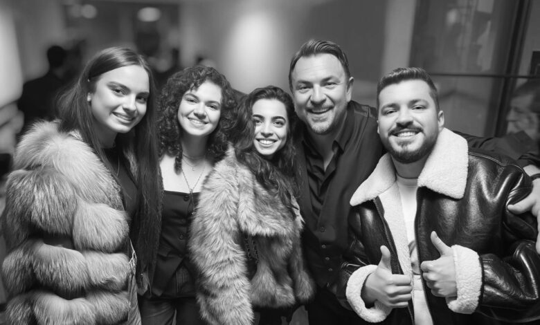 Bianca Mihai, concurentă la Vocea României, a participat la concertul lui Horia Brenciu