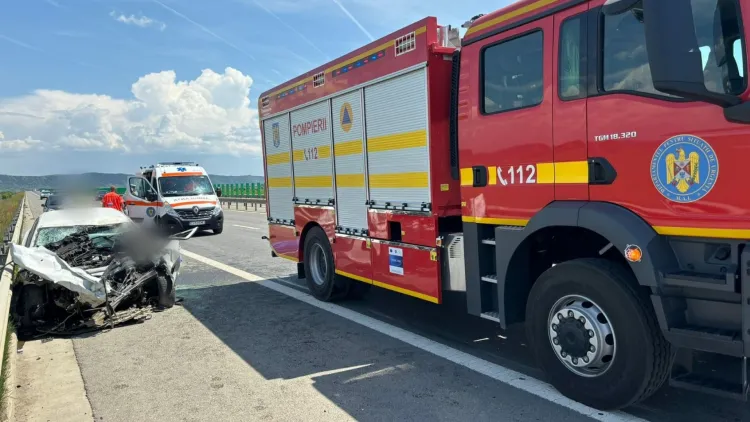 Accident rutier pe autostrada A3 în zona Câmpia Turzii, o femeie transportată la spital