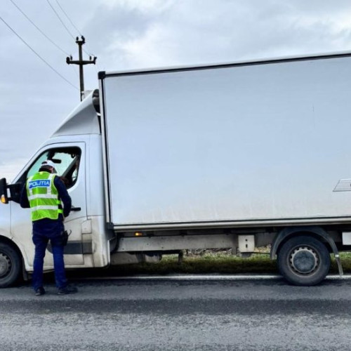 Polițiștii rutieri din Vrancea au verificat peste 850 de vehicule în cadrul operațiunii ROADPOL 2025