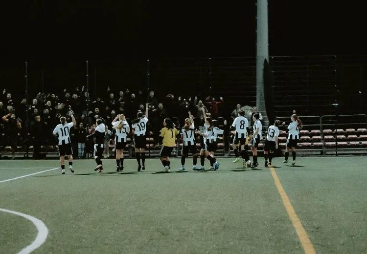 Universitatea Cluj domină seria a 3-a din fotbalul feminin și face o schimbare importantă pe bancă