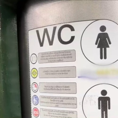 Primăria Ghimbav achiziționează o toaletă ecologică inteligentă de peste 320.000 lei