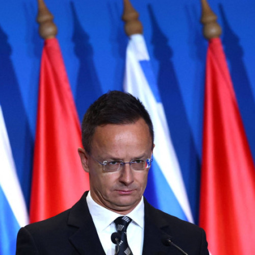Ministrul ungar de Externe avertizează asupra consecințelor blocării planului de pace pentru Ucraina