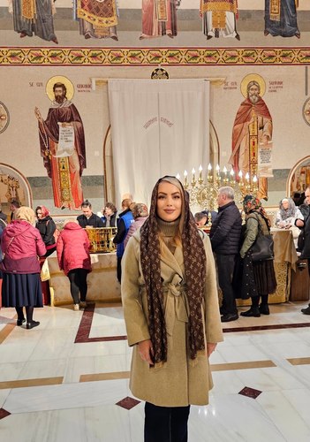 Ornela Pasăre lansează o priceasnă împreună cu Alexandru Olteanu în Parohia Sfinții Români