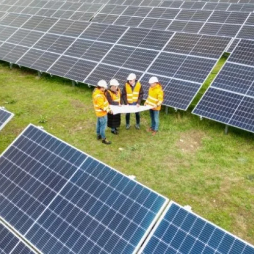 Consiliul Județean Buzău va construi două parcuri fotovoltaice pentru autoconsum