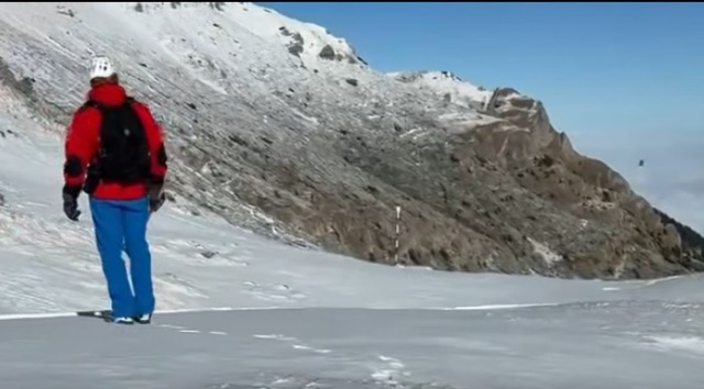 Turist dispărut în Munții Bucegi, căutat de peste 17 ore fără succes