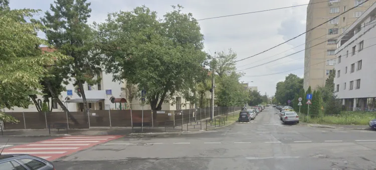 Părinții cer treceri de pietoni suplimentare lângă grădinița Lumea Copiilor din Cluj-Napoca
