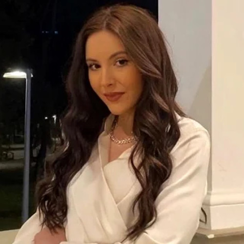 Sânziana Jecan din Cluj-Napoca, locul I la examenul de Rezidențiat în Medicina Dentară