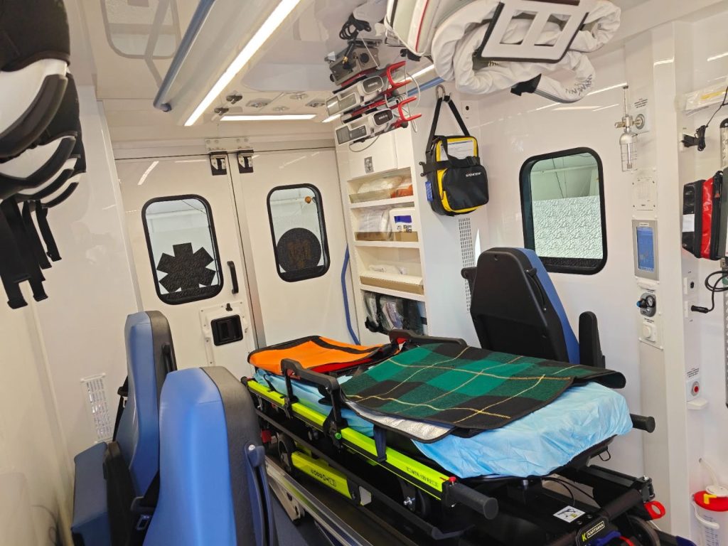 Accident rutier cu pieton rănit lângă Lidl Războieni