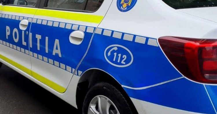 Doi minori din Baia Mare, cercetați pentru distrugerea geamului unui utilaj