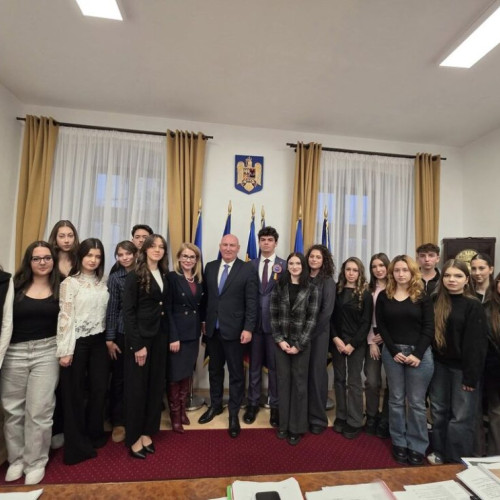 Consiliul Local al Tinerilor Bistrița și-a ales noua conducere pentru mandatul 2025