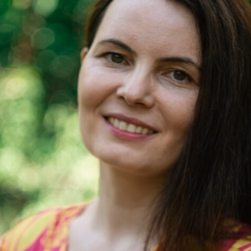 Carmen Neagu, psihoterapeut, despre festivalul „TIM!D” și construirea comunității prin vulnerabilitate