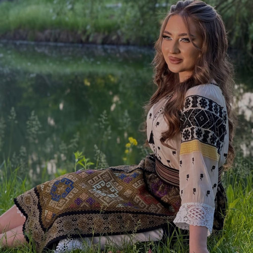 Cântăreață din Dolj implicată într-un accident grav la Târgu Jiu