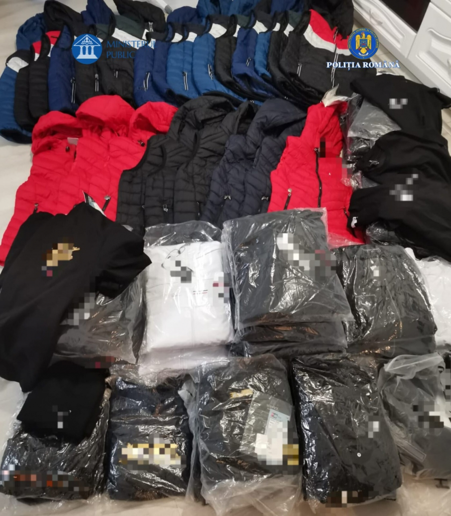Percheziții în cinci județe, inclusiv Galați, într-un dosar de mărfuri contrafăcute