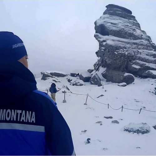 Jandarmii montani vor asista turiștii în Masivul Bucegi de Ziua Sfinxului