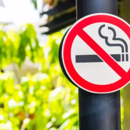 Locuitor din Florești atrage atenția asupra cererii de țigări electronice de către minori