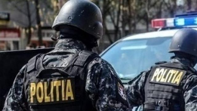 Percheziții DIICOT la un operator portuar din Constanța într-un caz de contrabandă cu produse petroliere