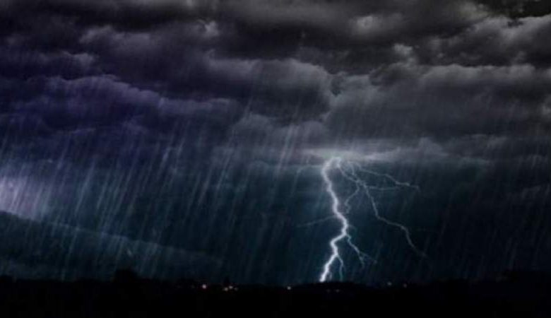 Cod galben de ploi în zona montană a județului Buzău până pe 30 noiembrie